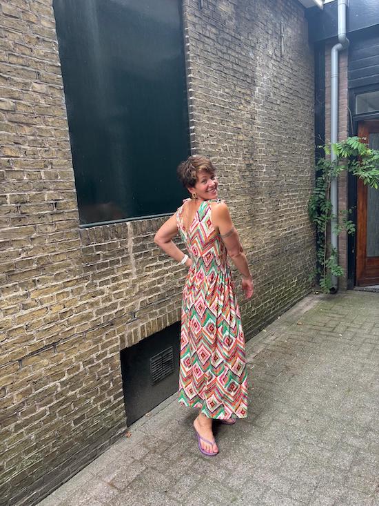 Zomerjurk met kleurrijke print roze