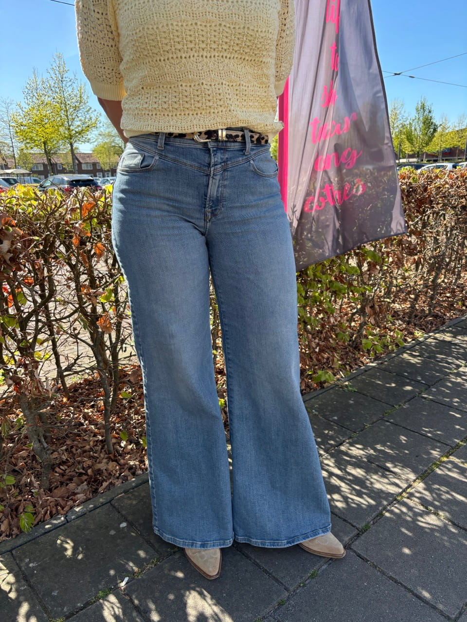 Wide leg flared jeans