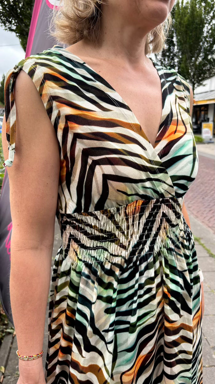 Zomerjurk met kleurrijke print groen