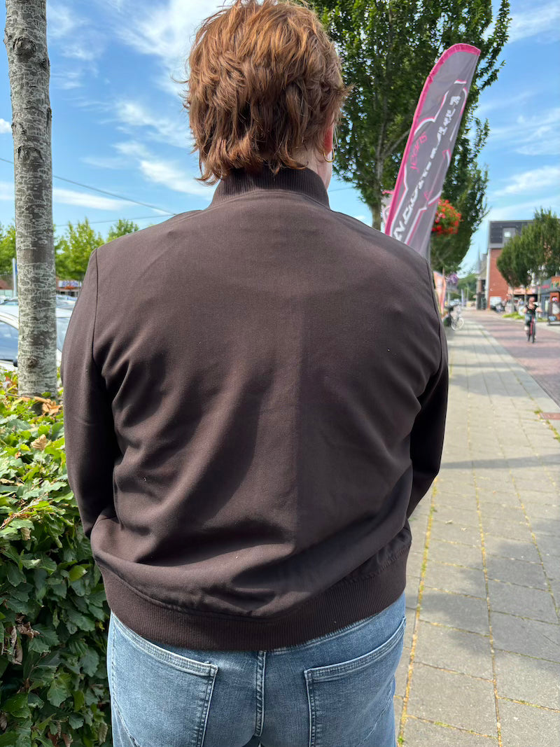 Luchtig bomberjack bruin