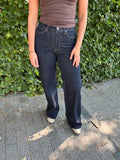 Stretchy wide leg jeans in donker denim