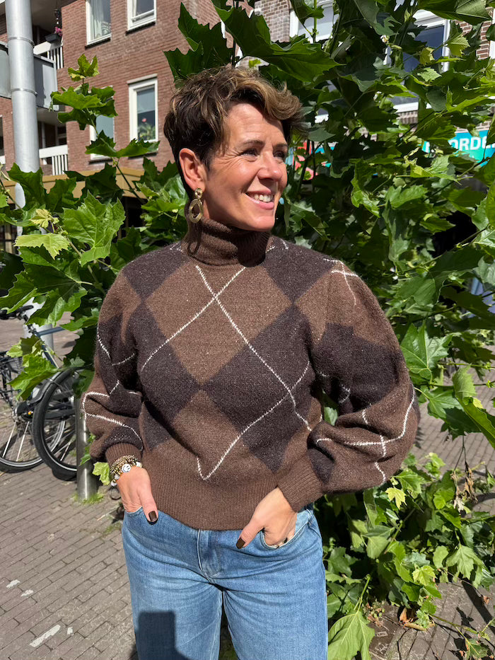 Geruite knit donkerbruin