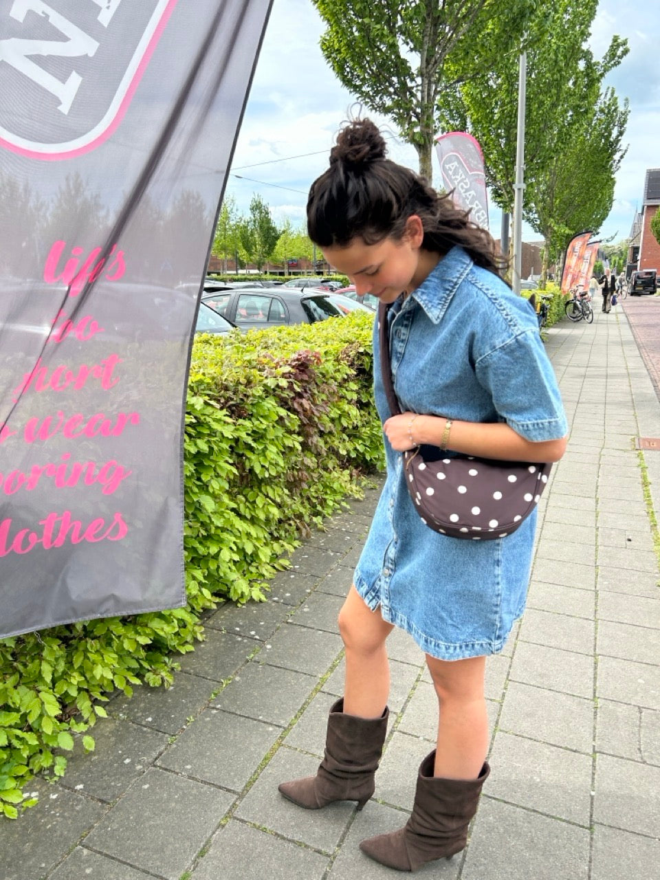 Short denim dress