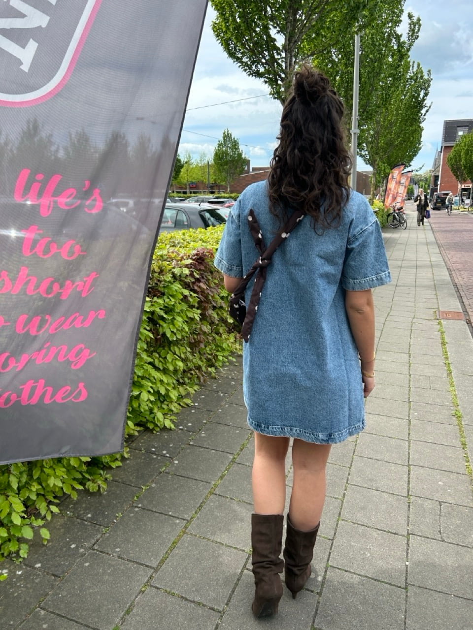 Short denim dress