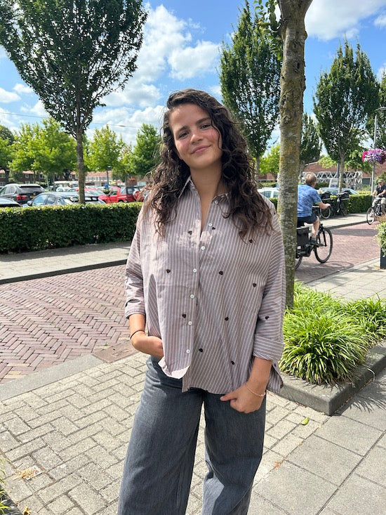 Bruine hartjes blouse
